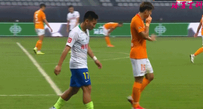 U23|中超U23出现低级失误！一脚停球5米开外 浪费外援绝佳妙传