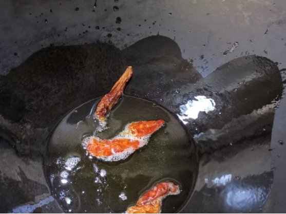  特别|夏天不知道该吃什么，看看菜汆豆腐行不行？我觉得特别解腻