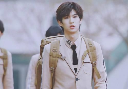  周震南|青你3十一月开播，堪称“回锅肉”大本营，他还和周震南有渊源