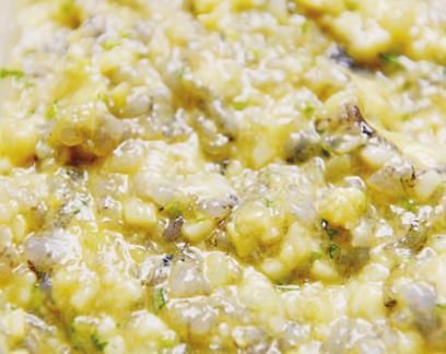 酥软|用春卷皮做一道美味小吃,金黄酥软,鲜香十足,快来试试