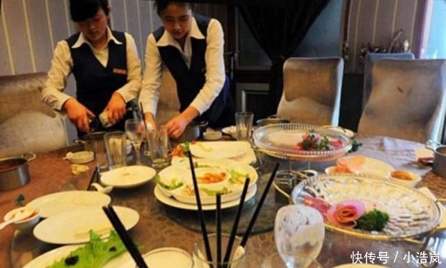  吃不完的菜|为什么饭店服务员不敢吃客人剩下的菜？看完才明白其背后原因