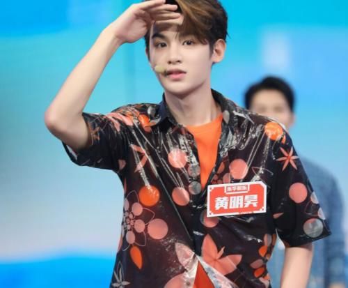  最小|《跑男》年龄最小的嘉宾，黄明昊范丞丞上榜，最后的她竟只有11岁！