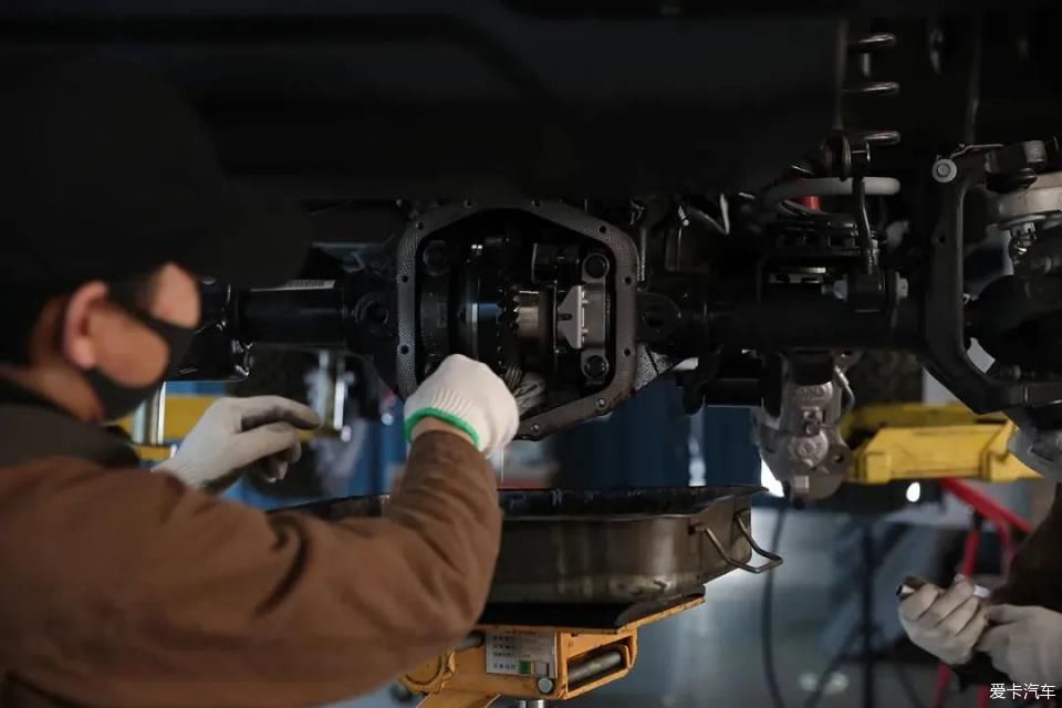  改装|【頂火范儿】暗星丨加版牧马人卢比肯整车改装案例