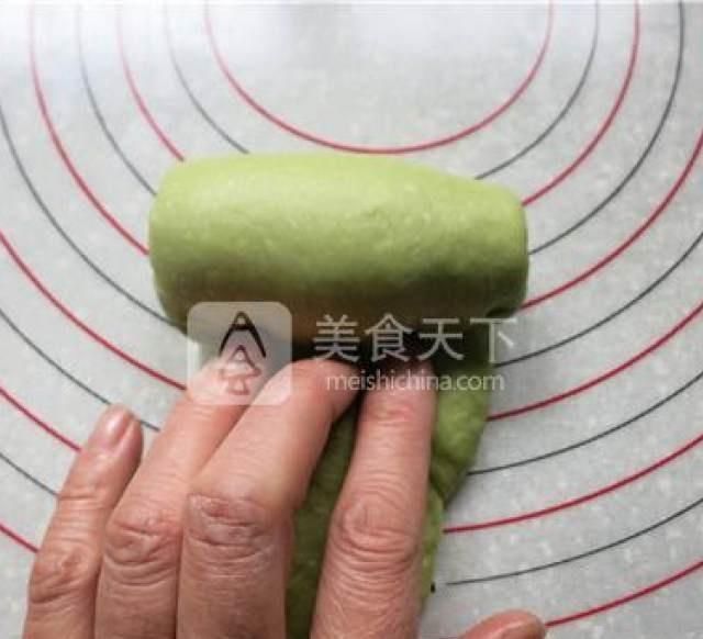  制造|大麦汁制造的吐司面包颜色鲜艳，味道芳香