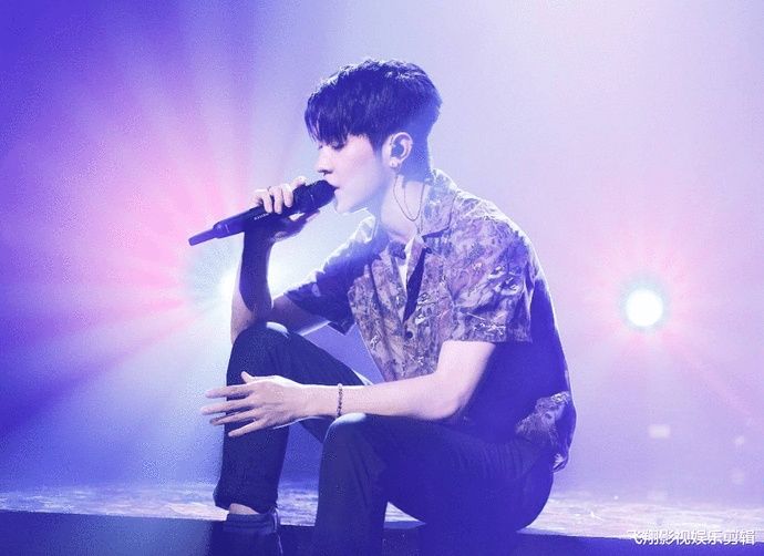  坚定|马伯骞真诚有态度，心性纯，不急躁，目光又很坚定