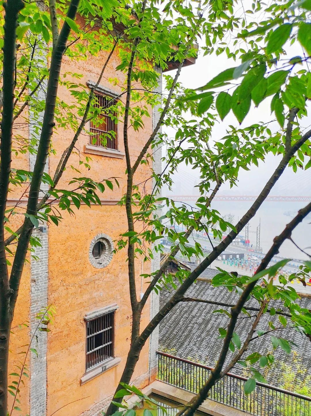 角楼|前方高能!紫禁城外首家角楼咖啡入驻南岸