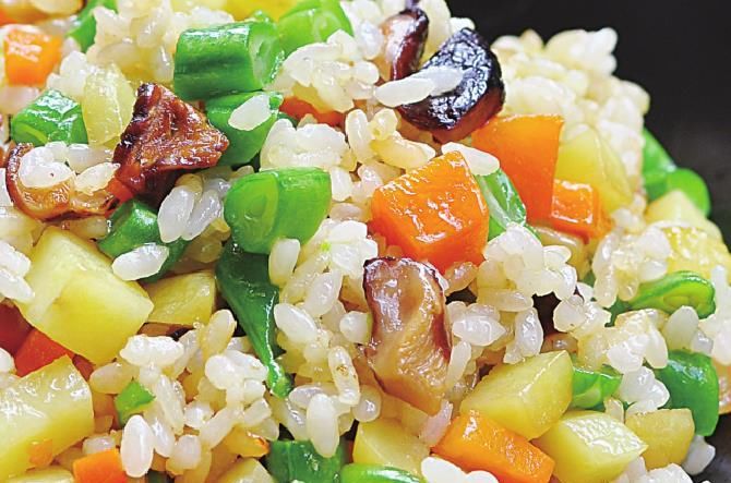 挑食|剩米饭别只会蛋炒饭,换种做法比蛋炒饭还好吃,挑食的孩子也爱