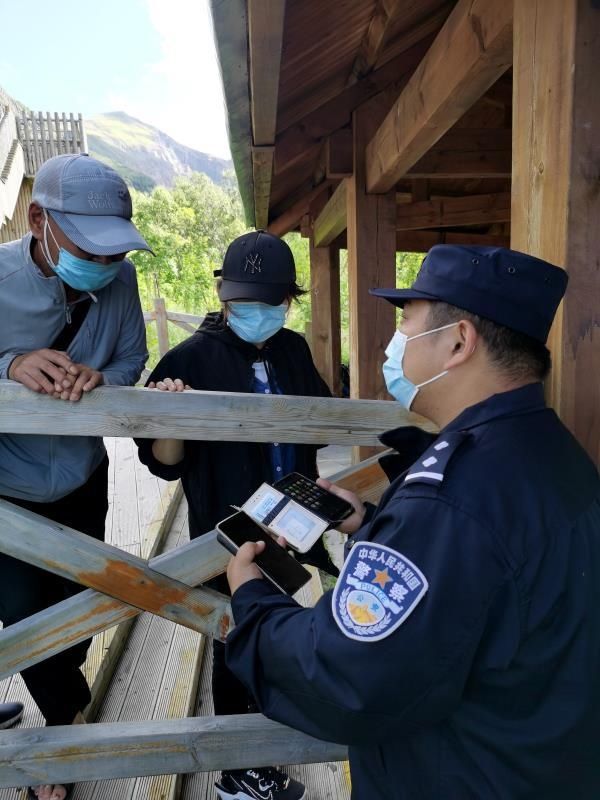 遗失|游客遗失手机,民警帮助寻回