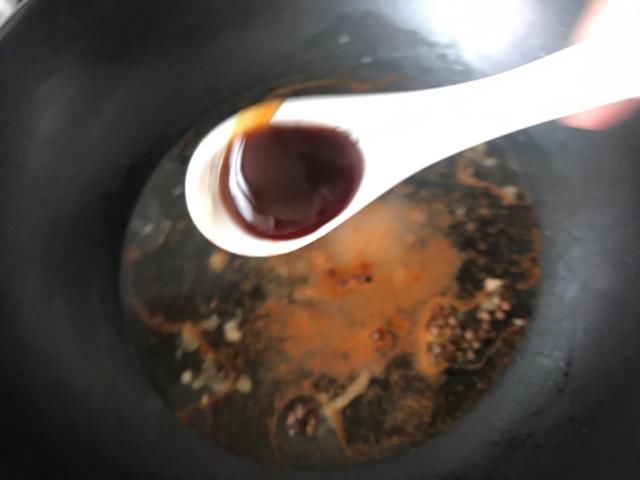  做法|海带最新做法，不炖不煮，让你吃了就上瘾，每次都做一锅不够吃