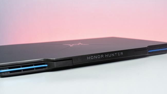  游戏|荣耀猎人游戏本V700体验：能武能文 生产力同样满载