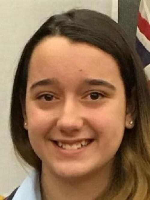 父亲|男子闯进前妻家疯狂杀人，2个孩子蜷缩在桌子下被父亲打死