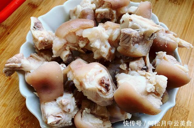 红烧|懒人版红烧猪蹄，肥而不腻，色泽红亮，家常和待客必备菜肴