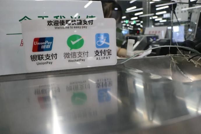 地铁|深圳地铁客服窗口可刷手机啦！明年票价还有这个改动