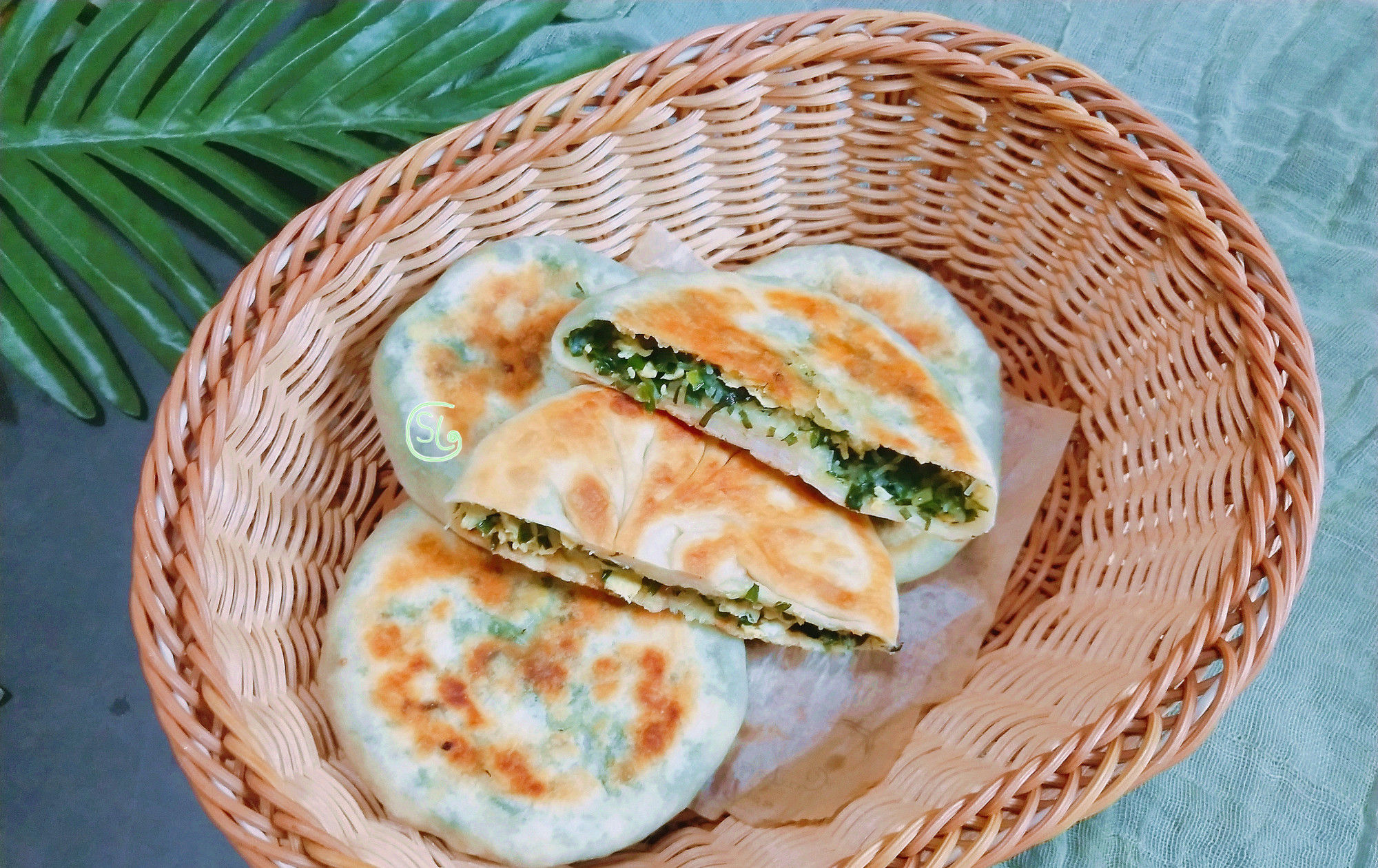  搞定|家人最爱的懒人早餐，20分钟搞定，一次三个不过瘾，外酥里嫩