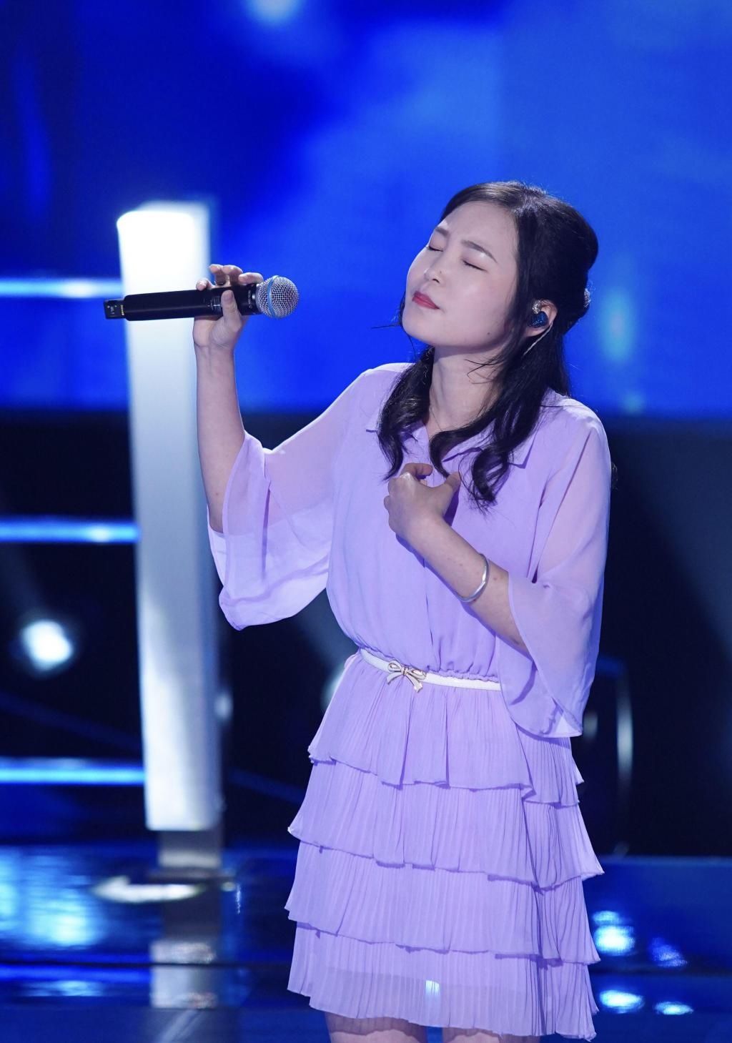  冠军|“好声音”双李战激烈落幕 李健靠冠军经验全员晋级