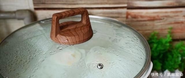 圆嫩|荷包蛋我只服这种做法,个个圆嫩不粘锅又好吃!营养又美味