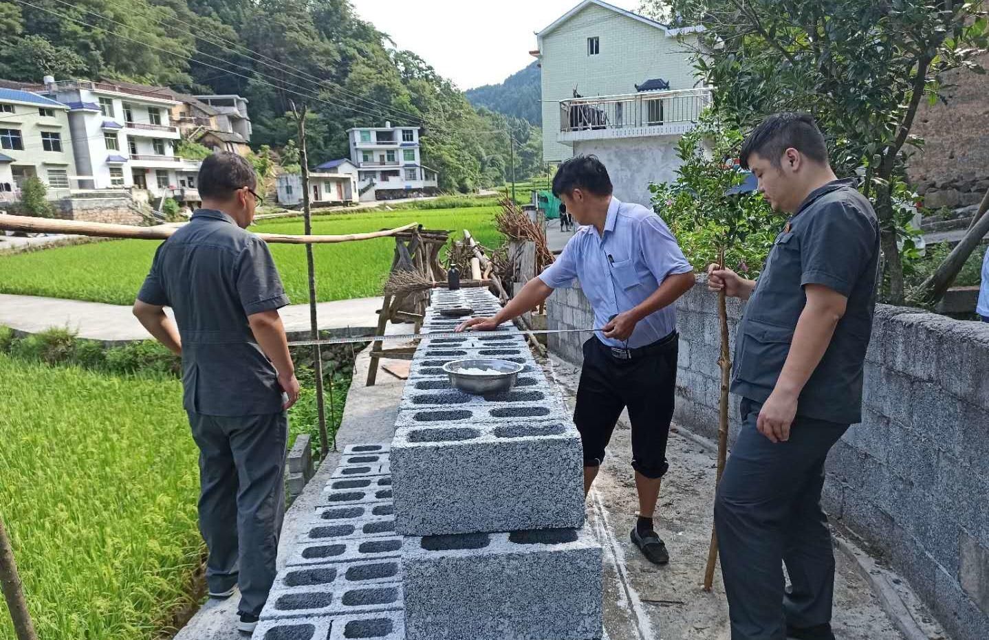 纠纷|凤凰：住房无路可出行，执行和解化纠纷