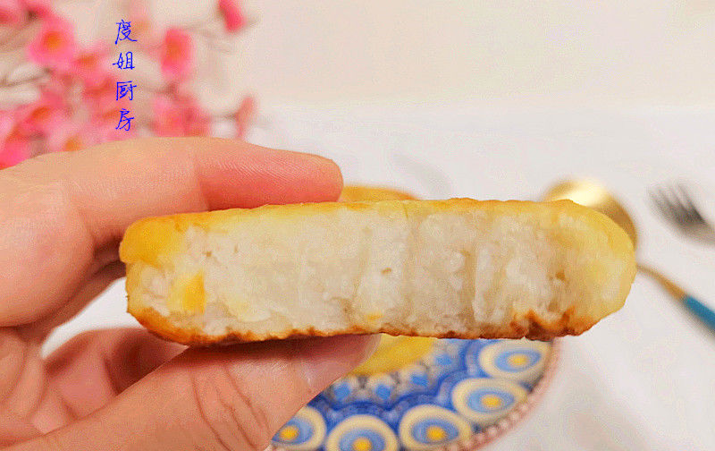  芋头|8月该吃的菜，遇到我必买5斤，做成早餐饼，超级好吃，比吃肉还香