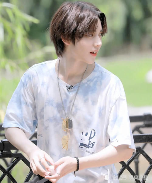  左林杰|《少年之名》应援站排名大洗牌，李希侃被左林杰反超，丢了第一