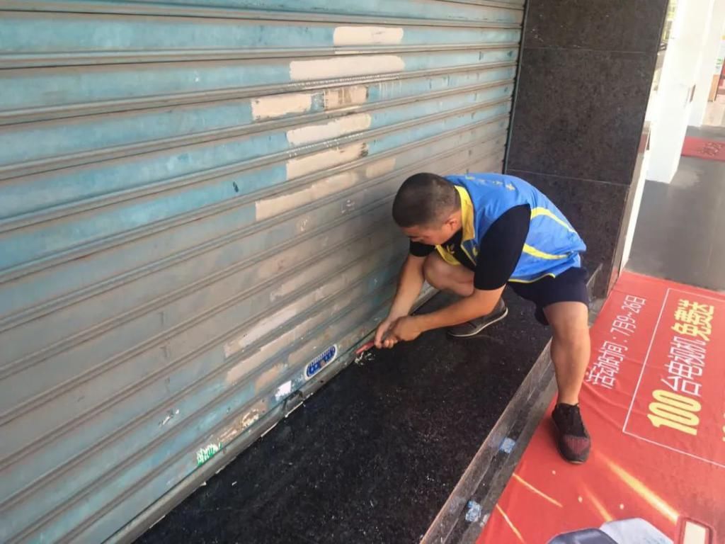 石岐|举手之劳显文明！石岐这群“志愿红”随手行动让文明如影随形~