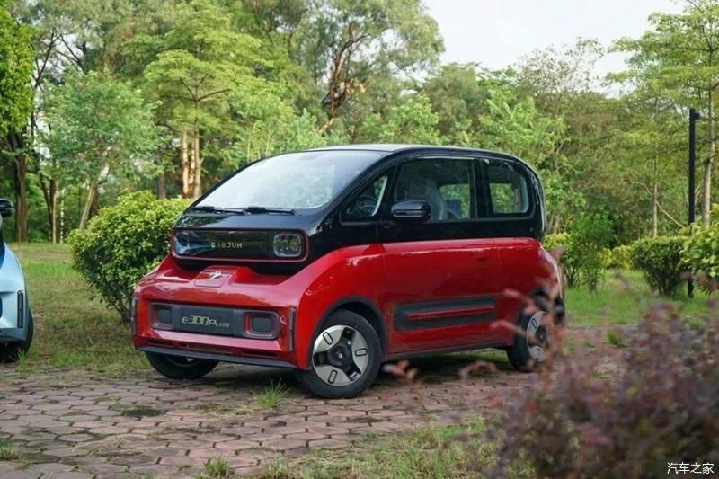 T03|6万多买辆续航400公里以上的电动车，零跑T03是合适的代步工具？