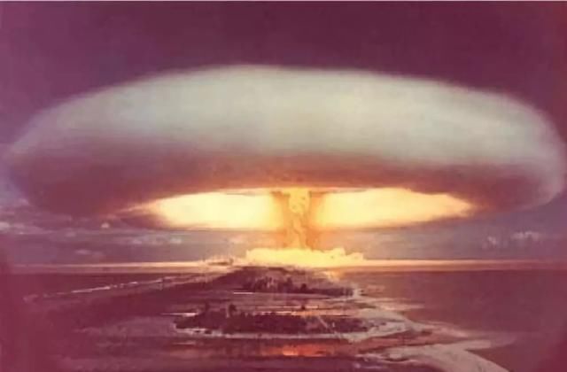 库利克|10公里高空爆炸，2000平方公里森林瞬间被毁，始作俑者是谁？