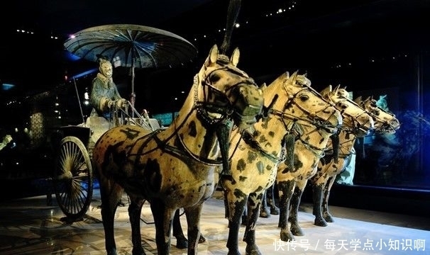 历史|秦始皇陵为何不敢挖？看看卫星云图，任凭谁来也畏惧三分