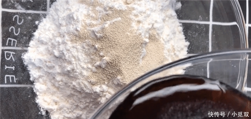 抢光|早餐不爱吃馒头, 教你此种做法, 各个笑开花, 上桌抢光