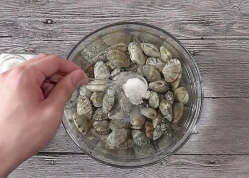 简单|分享一款土豆蛤蜊浓汤,奶香浓郁,简单营养,家中孩子特喜欢