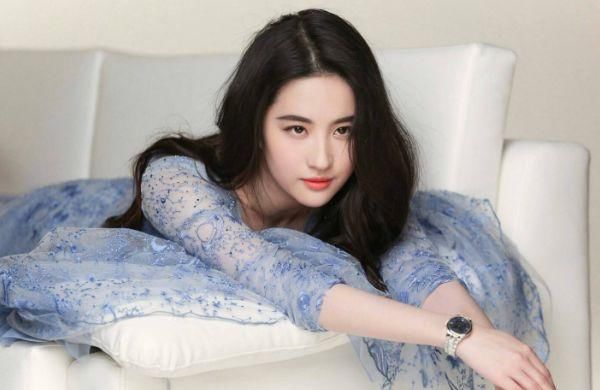  国籍其实|明明不是中国籍，却一直被误认为是中国人，4位明星中竟然还有他