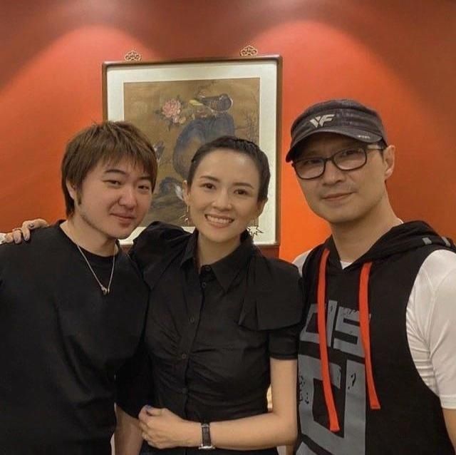  严敏|芒果台谢涤葵东方卫视严敏出圈，浙江卫视也有自己的出圈导演了？