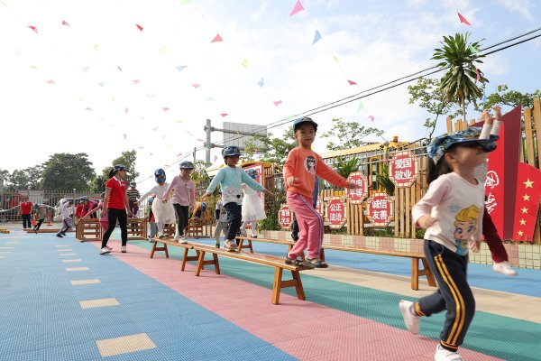 供给|县人大开展学前教育和中小学学位供给工作“回头看”检查