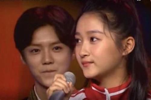  鹿晗|叫鹿晗太生疏，叫“老公”太腻歪，听到关晓彤的称呼：长见识了！