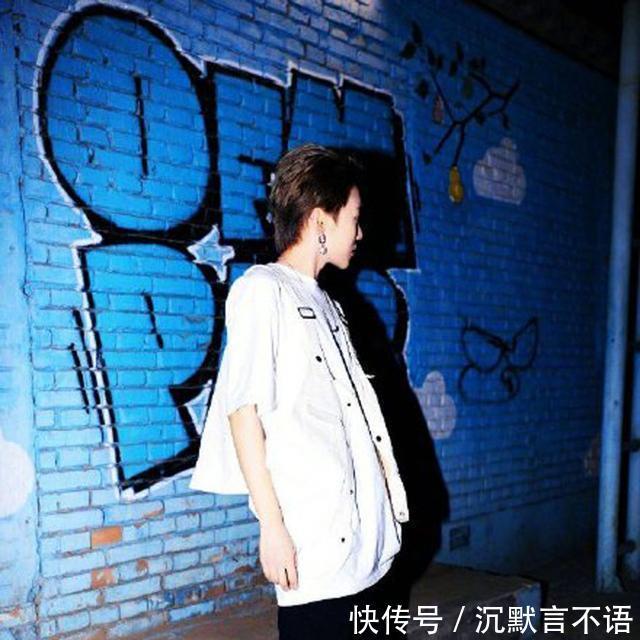 担当|C位担当刘雨昕加入《潮流合伙人2》,你喜欢她的中性风穿搭吗