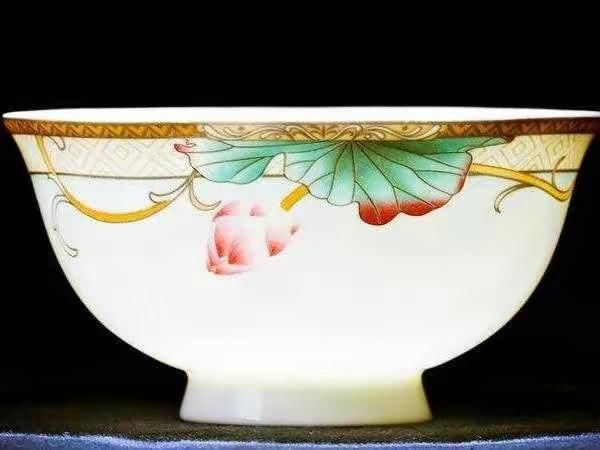  测试|心理测试：4个碗，你最想用哪个装米饭？测你是不是一个有趣的人