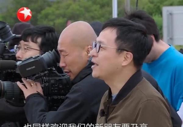 剧本|《极限挑战》出现黑暗30秒,演员和群演暴露剧本,导演能力太差