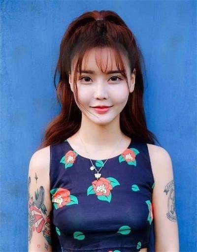 奶奶|变形计农村女孩入戏太深,竟逼穷奶奶买沐浴露,如今长大成这样