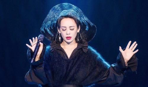  姐姐们|要翻车？《乘风破浪》播到第8期，宁静一系列言行惹争议