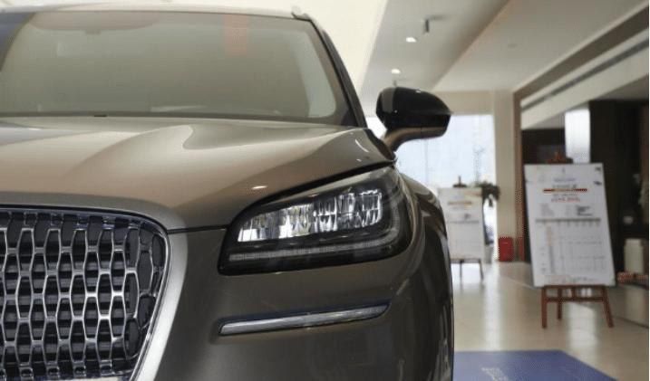 选择|宝马X1表现差强人意，它才是厚道之选，2.0T轻松拉开距离