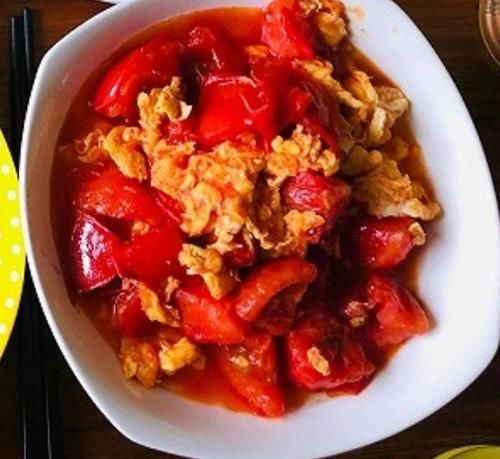  打发|闺蜜隔三差五就来蹭饭，这次花了10元钱，轻松做四个菜打发她！