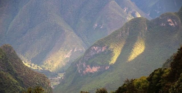 神山|无深度不云南——丽江巴拉神山徒步穿越攻略