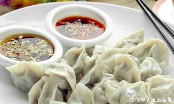  调香|韭菜馅饺子，最好不要放两种调料，不仅不能调香还会变难吃
