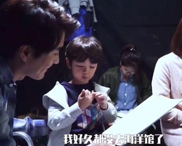  离婚之后|三十而已：顾佳离婚净身出户，儿子交给钟晓芹照顾！陈屿带娃好萌