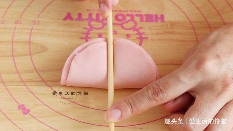 红丝绒液|蒸馒头时，该用碱面还是白糖，想要馒头松软好吃，不了解可别乱用