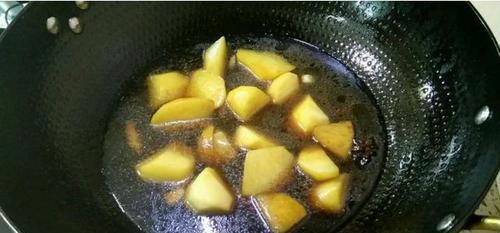  土豆|看起来非常像肉吃起来却比肉香，香气扑鼻，营养美味