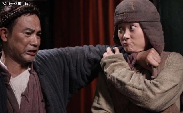  郁可唯|张含韵 郁可唯 许飞 李斯丹妮，这些超女还是选手，李宇春已成导师