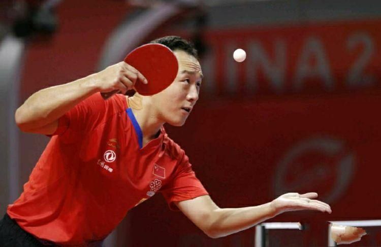 王楚钦|王楚钦赢球反而痛苦!接受采访满脸不开心,整场比赛不敢正常打