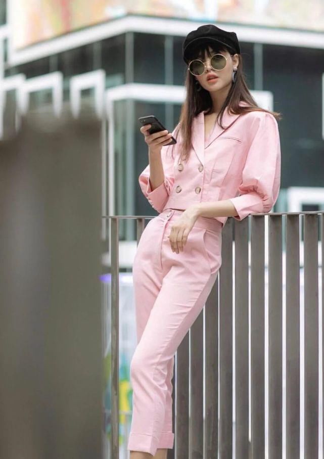 成套|“ 成套穿 ”正流行，这样穿巨高级 ！