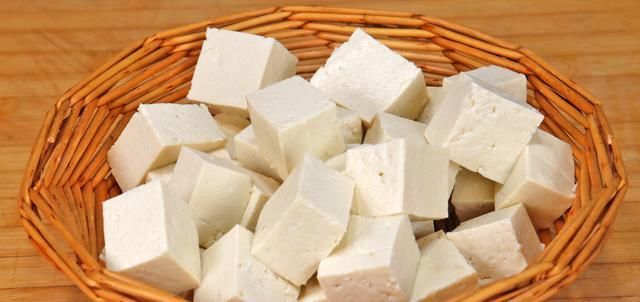 小米椒|自从学会豆腐这样做，全家人天天都想吃，实在太香了，下饭又解馋