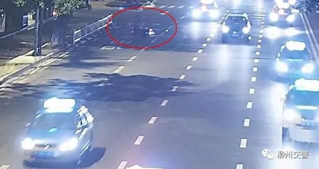  冯先生|柳州八一路突现隔离栏碎片致人受伤原来有人撞坏后跑了